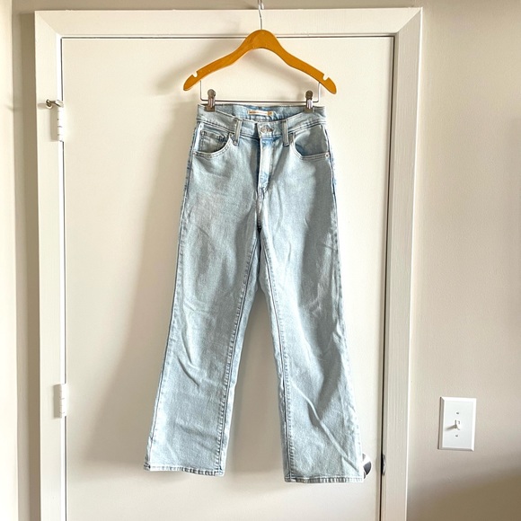 Levi's Denim - Levi’s Heigh Waisted Crop Straight Wide Leg Jeans